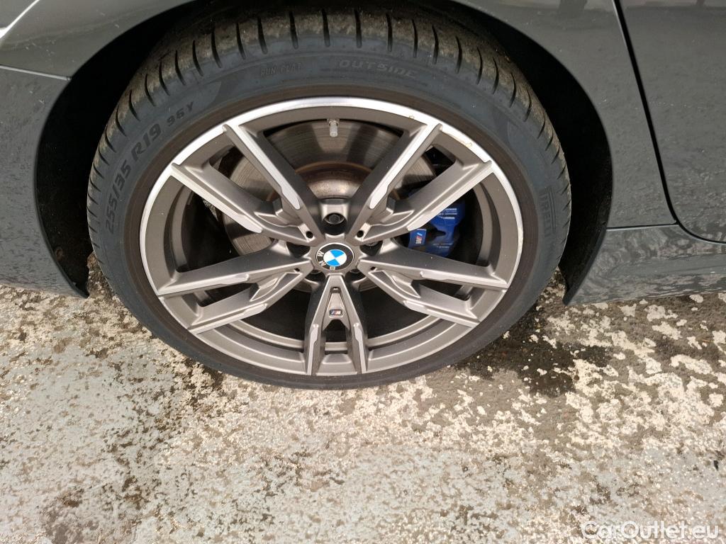  Bmw  Serie 3 BMW Série 3 Touring / 2019 / 5P / Break M340d xDrive 340ch BVA8 #9