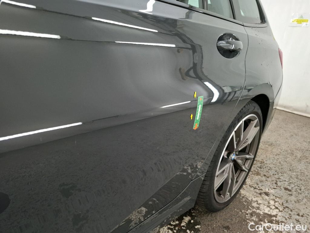  Bmw  Serie 3 BMW Série 3 Touring / 2019 / 5P / Break M340d xDrive 340ch BVA8 #1
