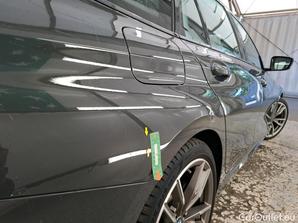  Bmw  Serie 3 BMW Série 3 Touring / 2019 / 5P / Break M340d xDrive 340ch BVA8 #19