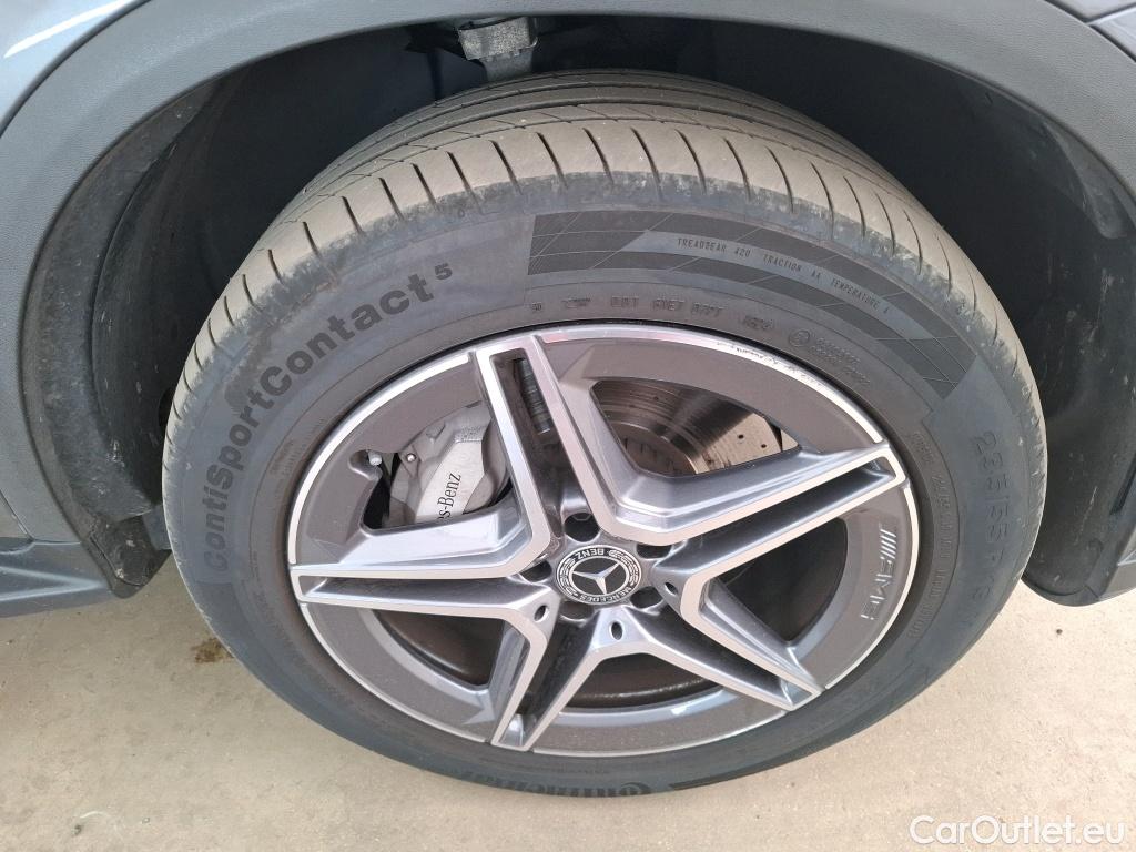  Mercedes  G-Klasee MERCEDES-BENZ GLC Coupe / 2019 / 5P / Coupé 2.0 GLC 300 DE AMG LINE 4MATIC #20