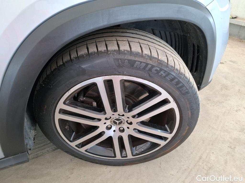  Mercedes  G-Klasee MERCEDES-BENZ GLE / 2020 / 5P / SUV GLE 350 de 4MATIC Avantgarde Line #3