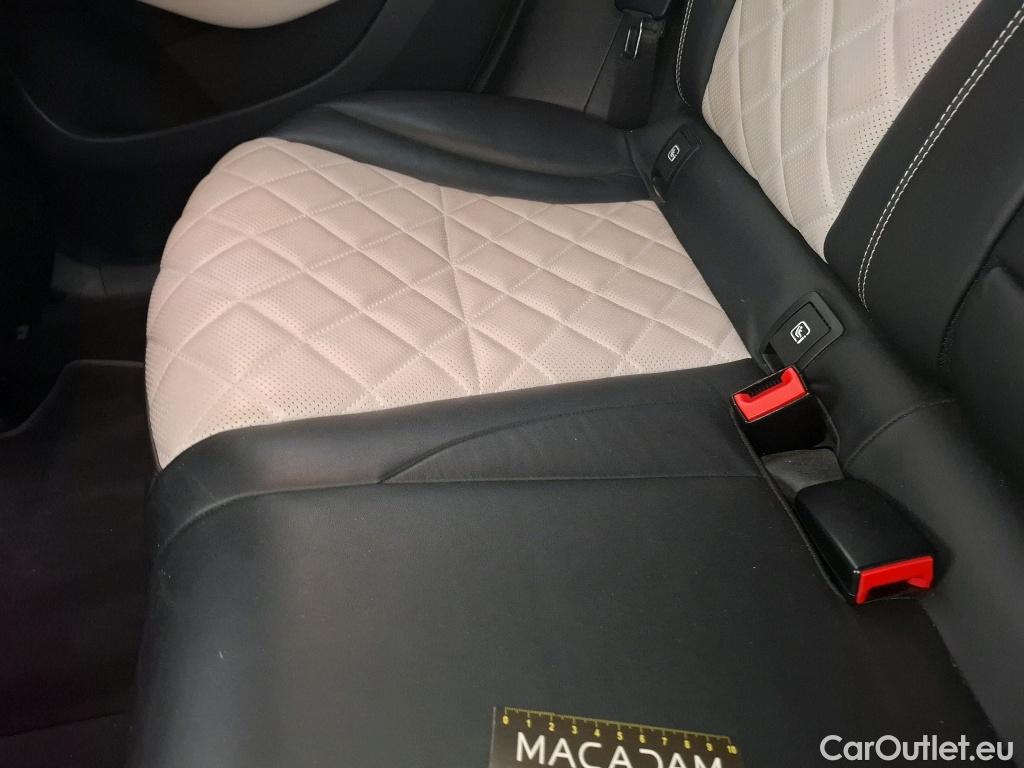  Mercedes  G-Klasee MERCEDES-BENZ GLC Coupe / 2019 / 5P / Coupé GLC 300 e AMG Line 4Matic #22