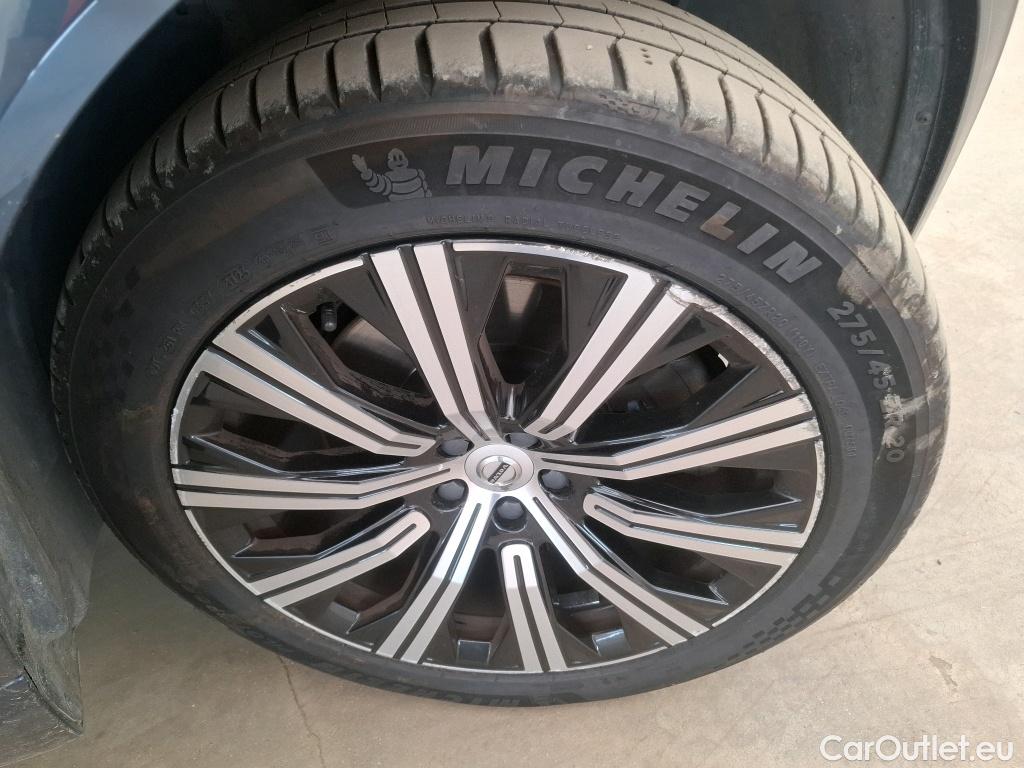  Volvo  XC90  Inscription Luxe Recharge Plug-In Hybrid AWD 2.0 T8 Twin Engine 390CV BVA8 7 Sieges E6d #24