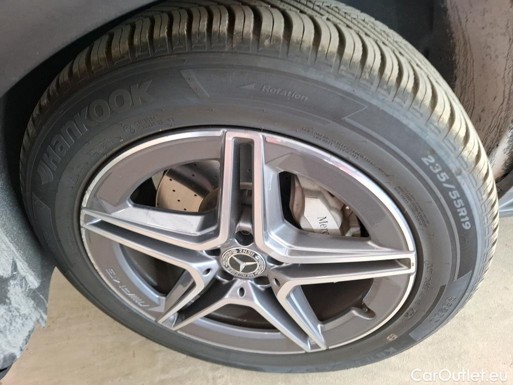  Mercedes  G-Klasee MERCEDES-BENZ GLC Coupe / 2019 / 5P / Coupé GLC 300 e Business Line 4Matic #7