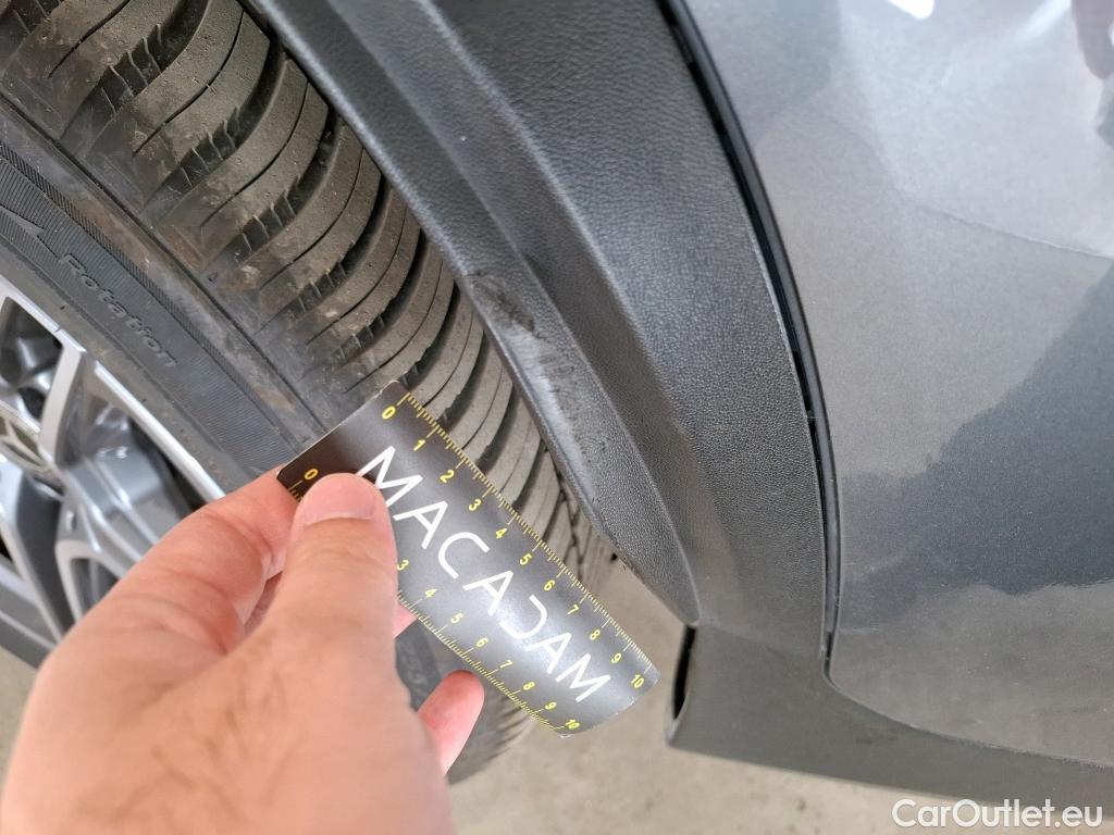  Mercedes  G-Klasee MERCEDES-BENZ GLC Coupe / 2019 / 5P / Coupé GLC 300 e Business Line 4Matic #15