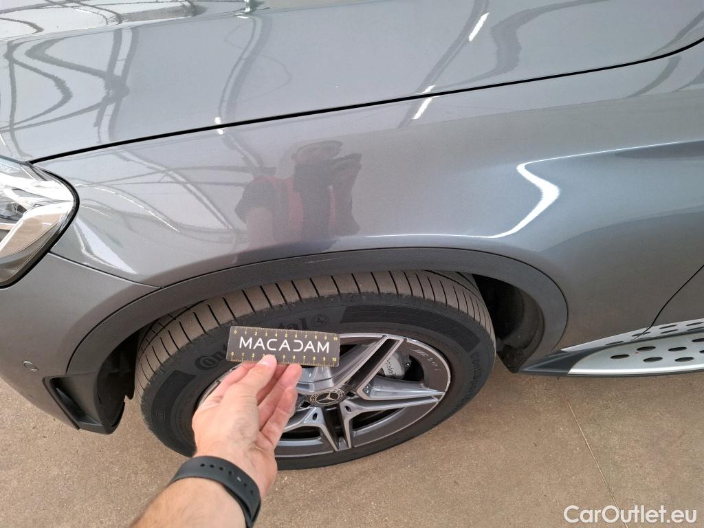  Mercedes  G-Klasee MERCEDES-BENZ GLC Coupe / 2019 / 5P / Coupé 2.0 GLC 300 DE AMG LINE 4MATIC #55