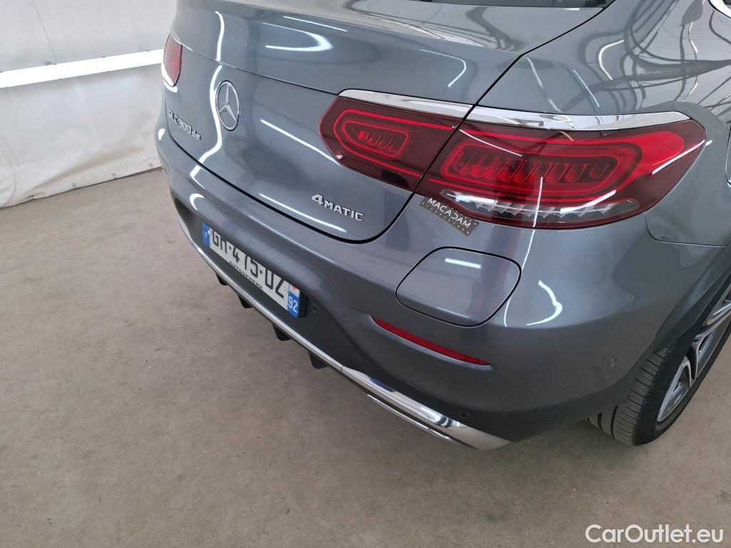  Mercedes  G-Klasee MERCEDES-BENZ GLC Coupe / 2019 / 5P / Coupé 2.0 GLC 300 DE AMG LINE 4MATIC #47