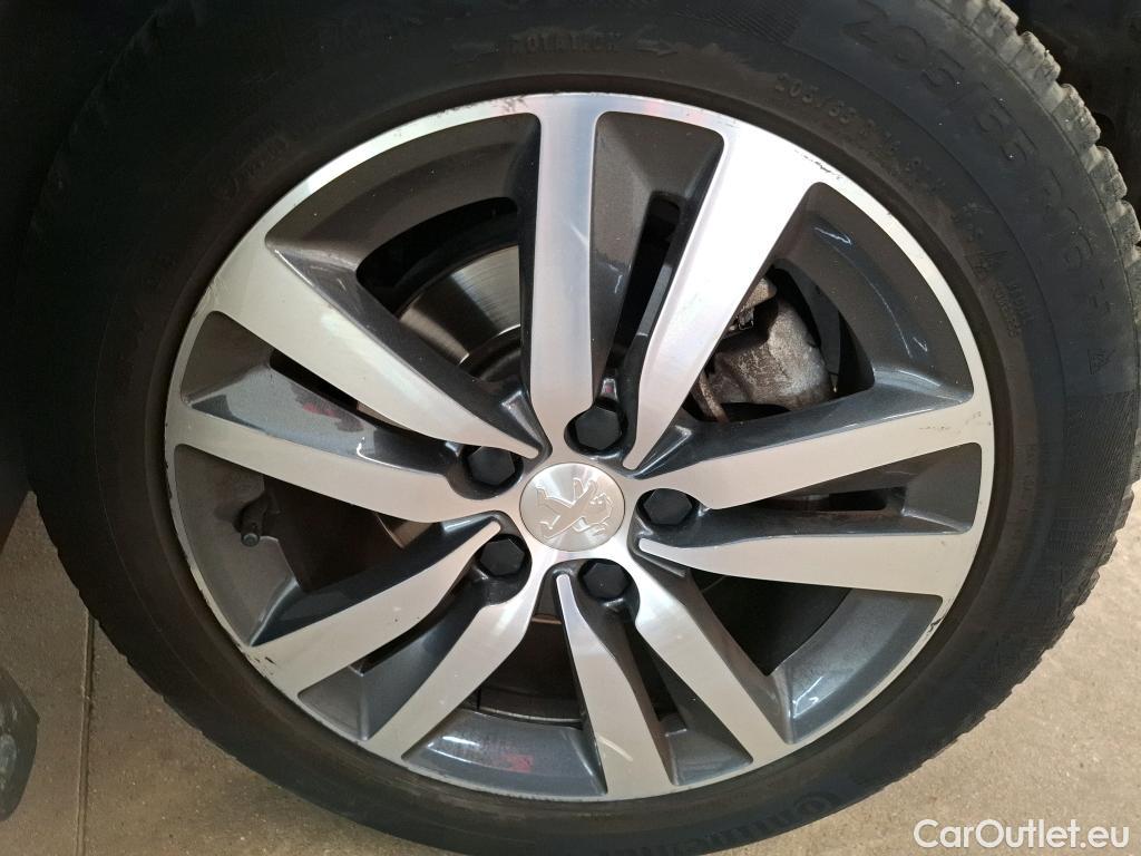  Peugeot  308  Allure 1.2 PureTech 130CV BVA8 E6d #24