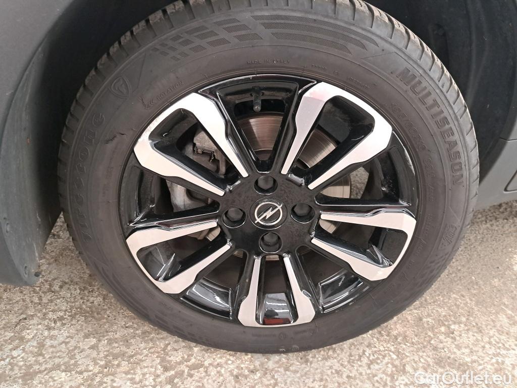  Opel  Crossland  X Business Elegance 1.2 Turbo 110CV BVM6 E6d #21