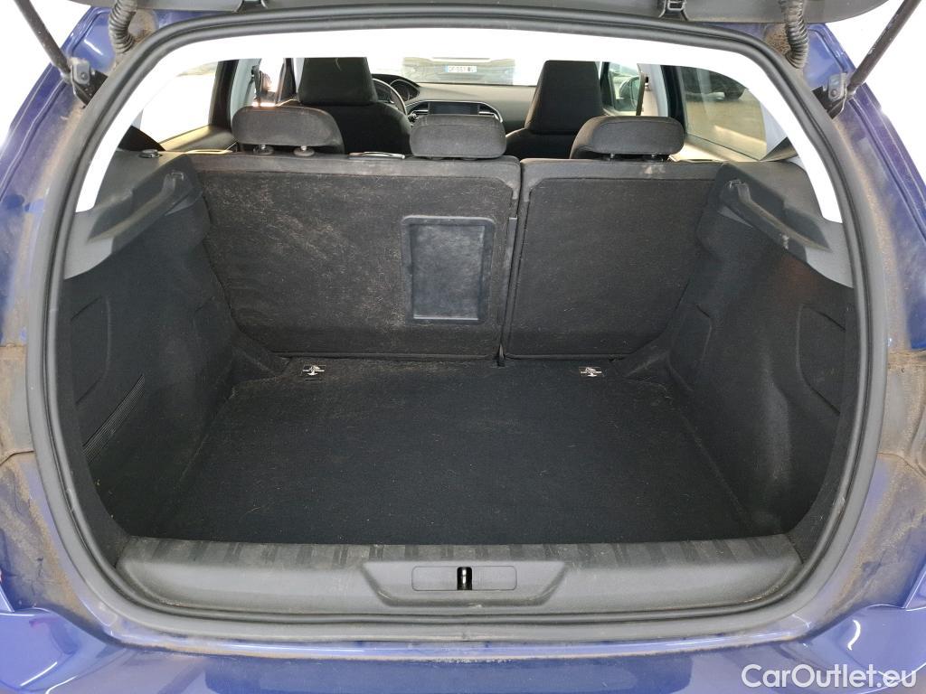  Peugeot  308  Allure 1.2 PureTech 130CV BVA8 E6d #1
