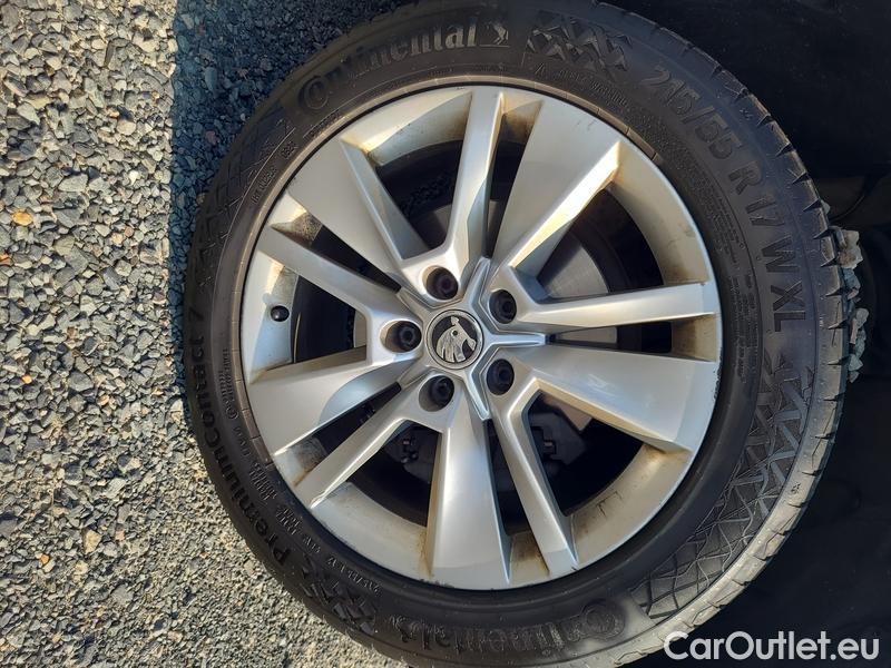  Skoda  Karoq  (NU)(2017->)  2.0 TDI 85 Style #37
