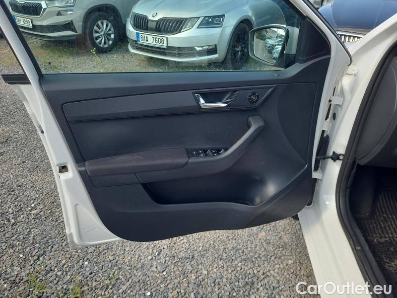  Skoda  Fabia  Combi (2015)  Com.1.0TSI 70 Style #8