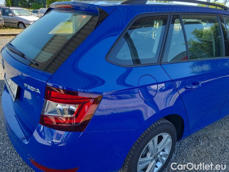  Skoda  Fabia  Combi (2015)  Com.1.0TSI 70 Style #11