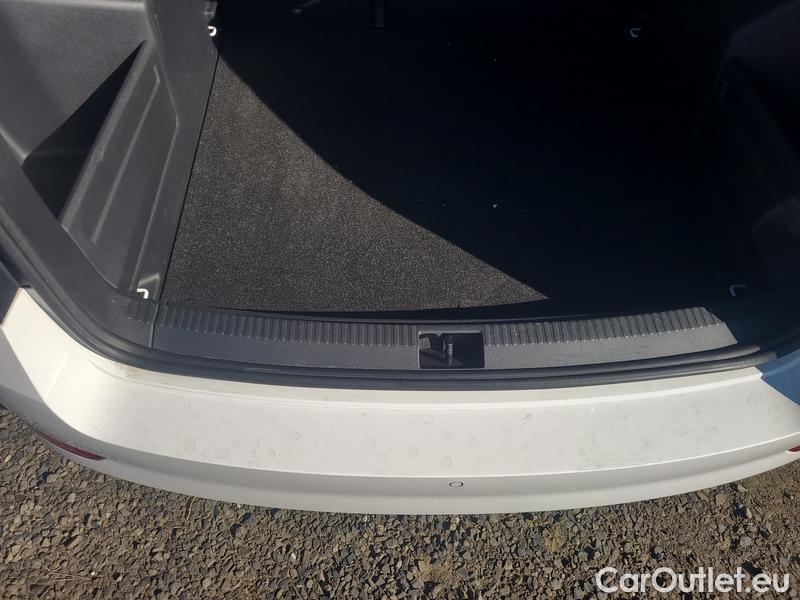  Skoda  Fabia  Combi (2015)  Com.1.0TSI 70 Ambition #2