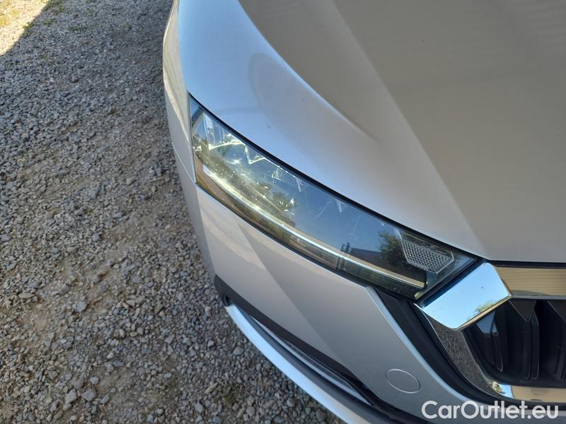  Skoda  Octavia  Combi (NX3)(2020) Oct.Com. 2.0TDI 85 Ambition AT #19