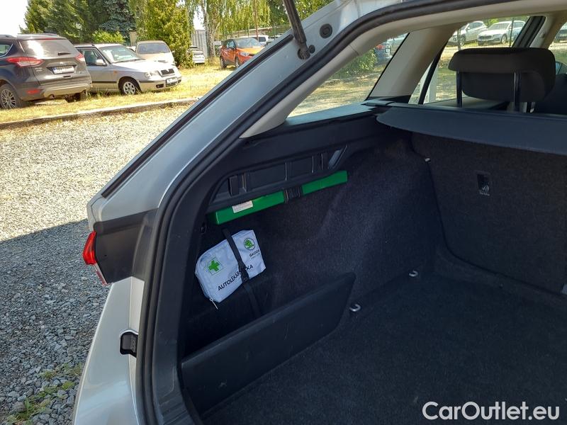  Skoda  Octavia  Combi (NX3)(2020) Oct.Com. 2.0TDI 85 Ambition AT #12