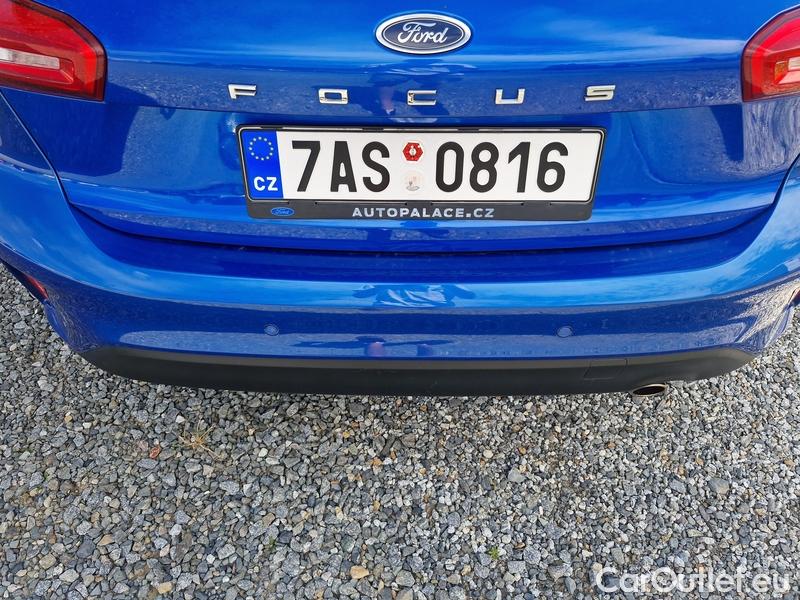  Ford  Focus   (CGE)(2018->)  1.5EBl 120 Titanium #15