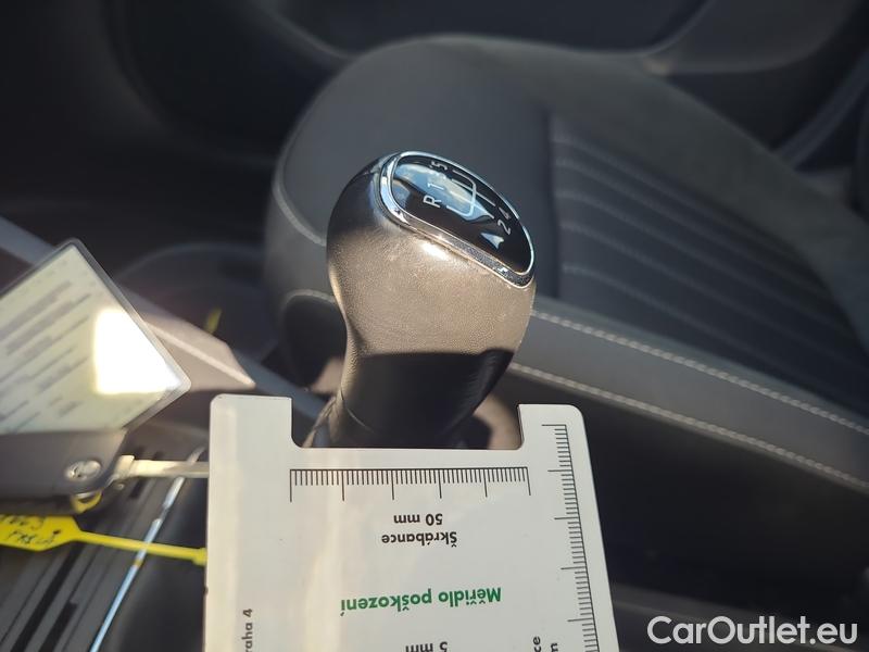  Skoda  Fabia  Combi (2015)  Com.1.0TSI 70 Style #4