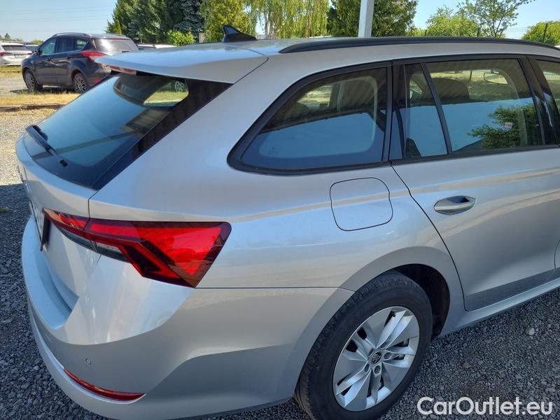  Skoda  Octavia  Combi (NX3)(2020) Oct.Com. 2.0TDI 85 Ambition AT #5