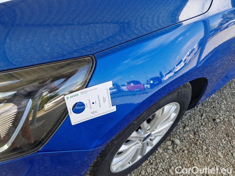  Ford  Focus   (CGE)(2018->)  1.5EBl 120 Titanium #5