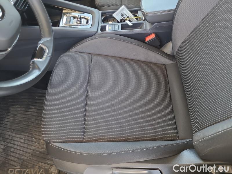  Skoda  Octavia  Combi (NX3)(2020) Oct.Com. 2.0TDI 85 Ambition AT #15