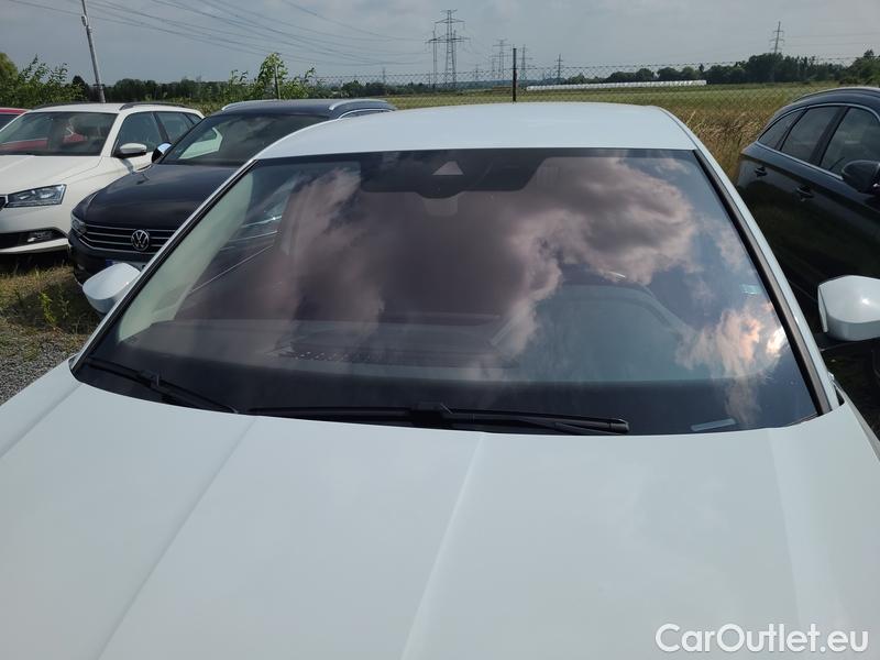  Skoda  Octavia  Lim. (NX3)(2020)  2.0TDI 85 Style AT #1
