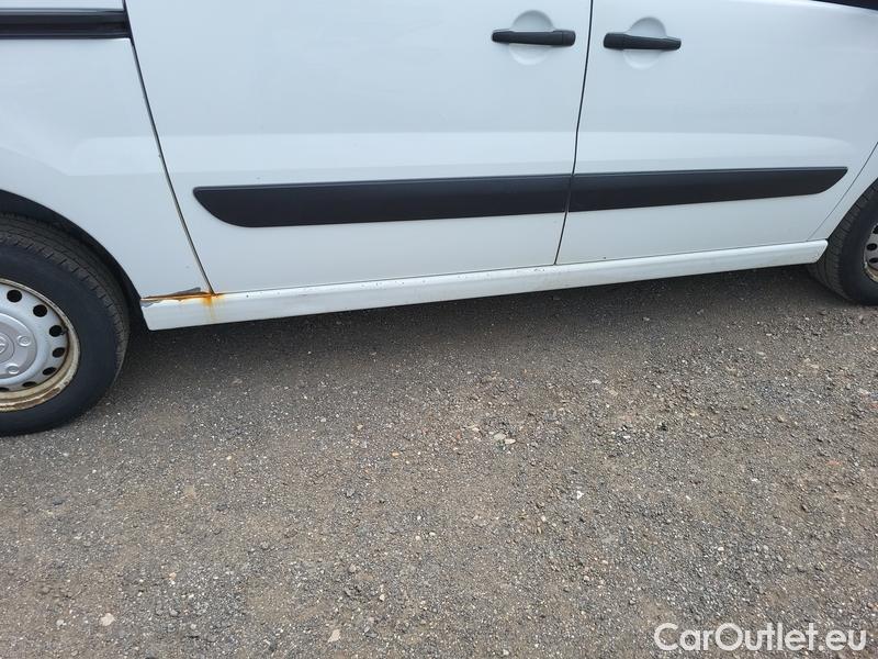  Toyota  Proace  (2013)  D4D128 L 1.2L2H2 #19