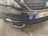  Peugeot  308 Peugeot  SW 1.2 PureTech 110 S&S Style 5d #19