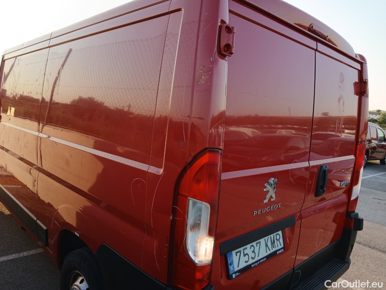  Peugeot  Boxer PEUGEOT  VU 4p 2G furgón 333 L2H1 BlueHDi 81KW (110CV) #64