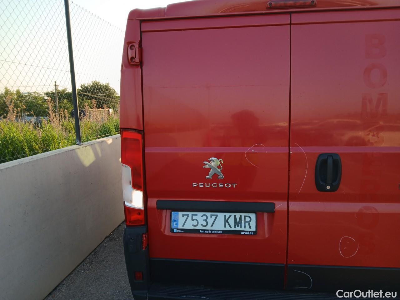  Peugeot  Boxer PEUGEOT  VU 4p 2G furgón 333 L2H1 BlueHDi 81KW (110CV) #72