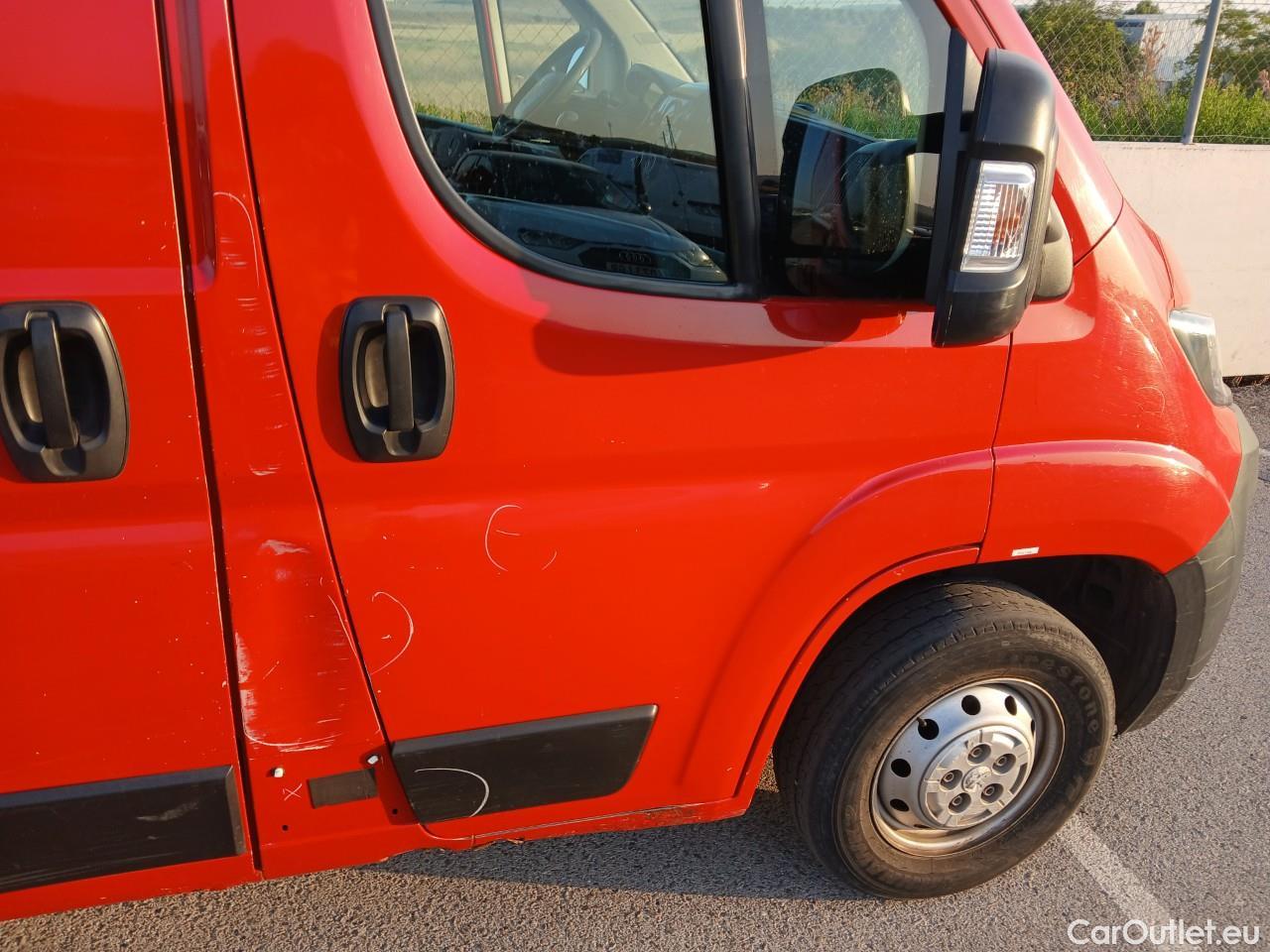  Peugeot  Boxer PEUGEOT  VU 4p 2G furgón 333 L2H1 BlueHDi 81KW (110CV) #97