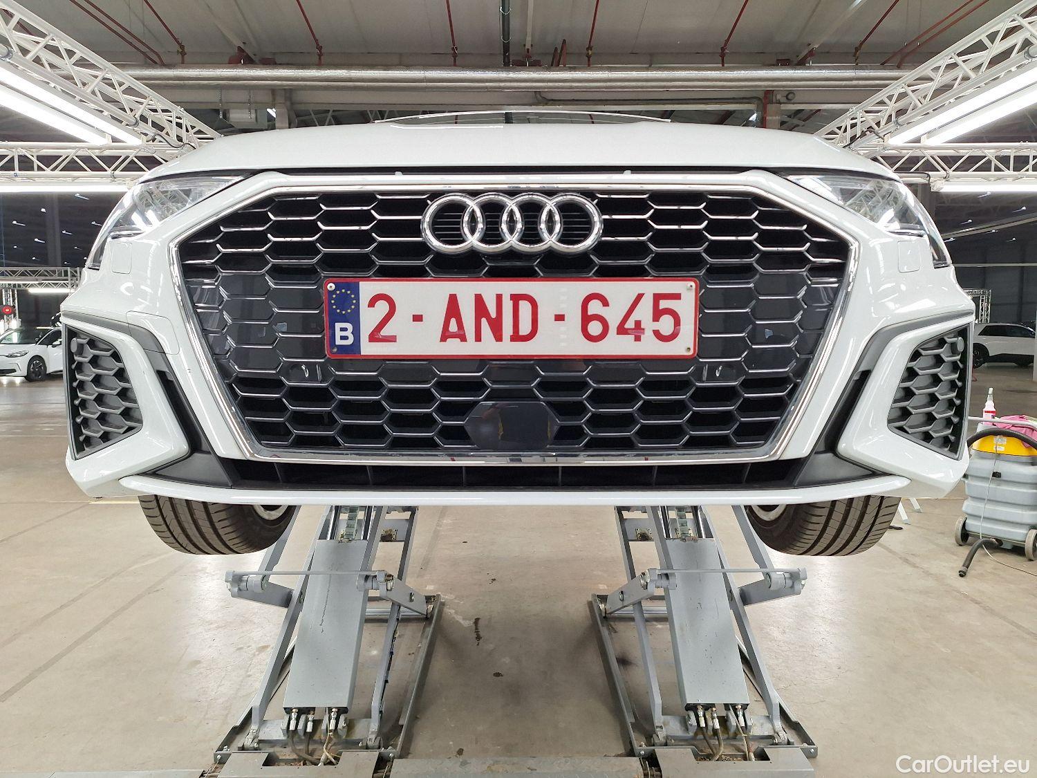  Audi  A3 Audi,  Berline '20, Audi  Berline 2.0 TDi 30 85kW S line 4d #15