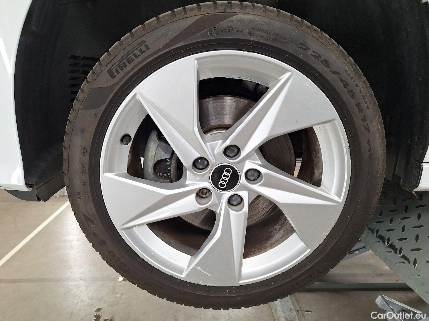  Audi  A3 Audi,  Berline '20, Audi  Berline 2.0 TDi 30 85kW S line 4d #12