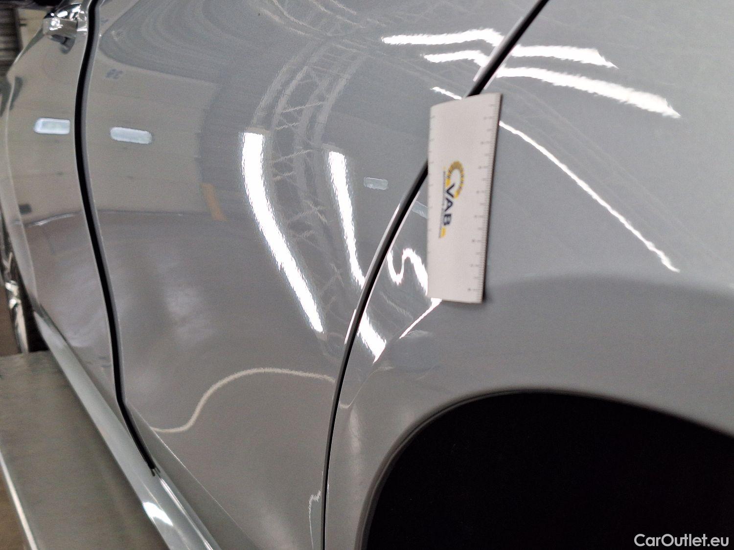 Mercedes  E-Klasse Mercedes, E-Class FL'20, Mercedes-Benz  Berline E 200 d 4d #18