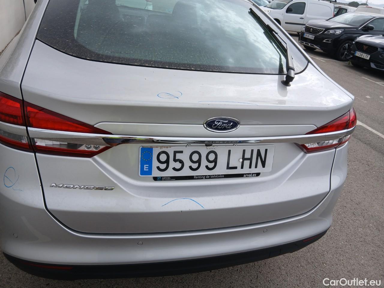  Ford  Mondeo FORD  / 2014 / 5P / berlina con portón 2.0 TDCi 110kW (150CV) Trend #21