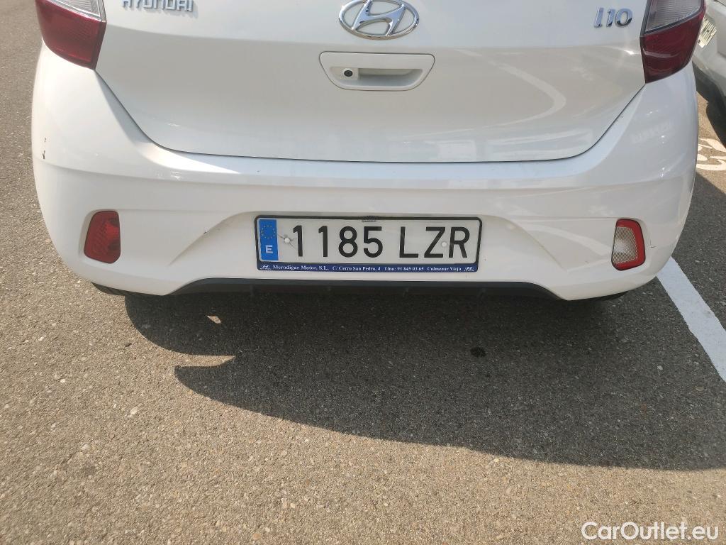  Hyundai  i10 HYUNDAI  / 2020 / 5P / berlina con portón 1.0 Klass #34