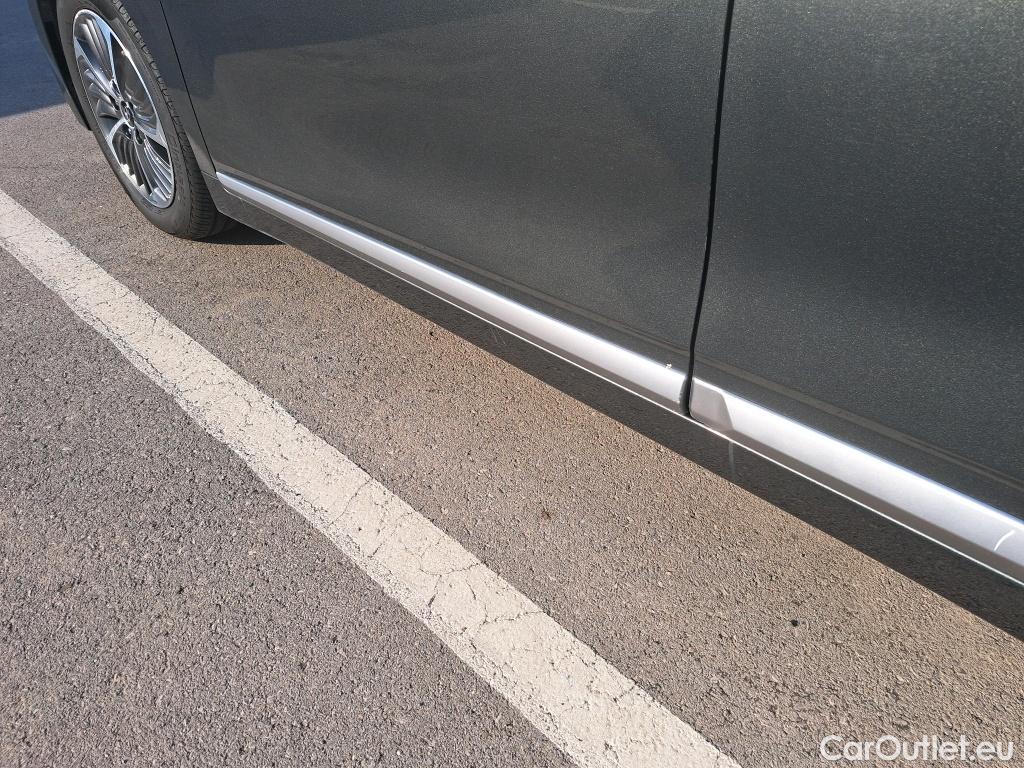  Hyundai   Ioniq HYUNDAI / 2019 / 5P / berlina con portón 1.6 GDI PHEV Klass DCT #33