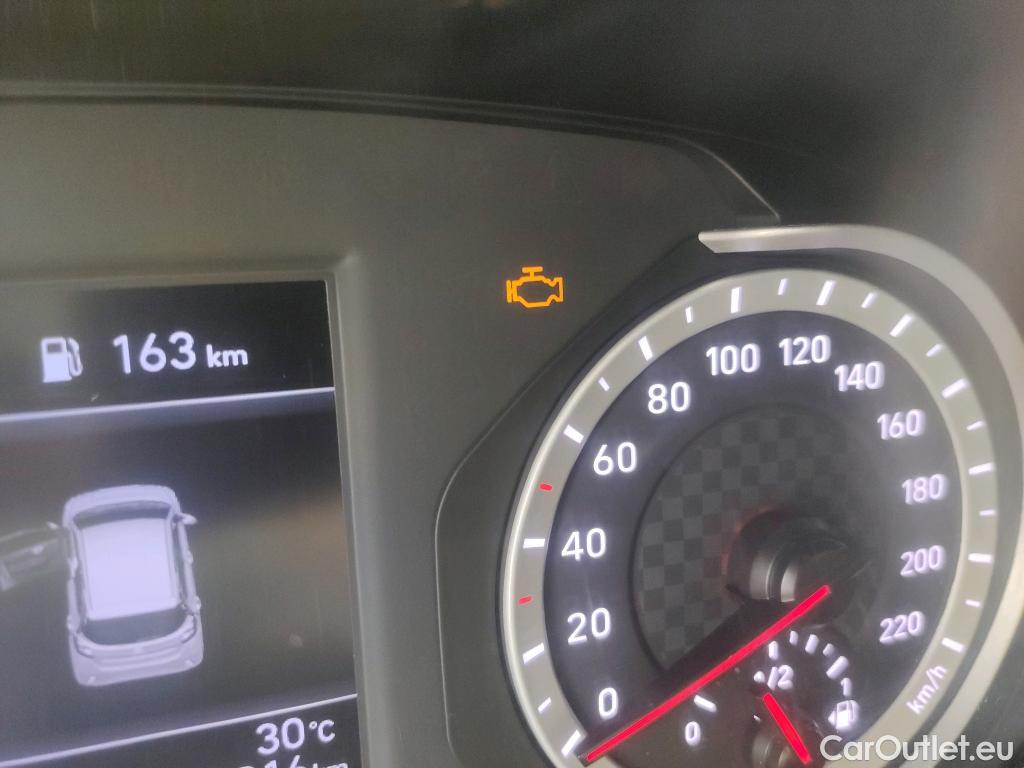  Hyundai  i10 HYUNDAI  / 2020 / 5P / berlina con portón 1.0 Klass #39