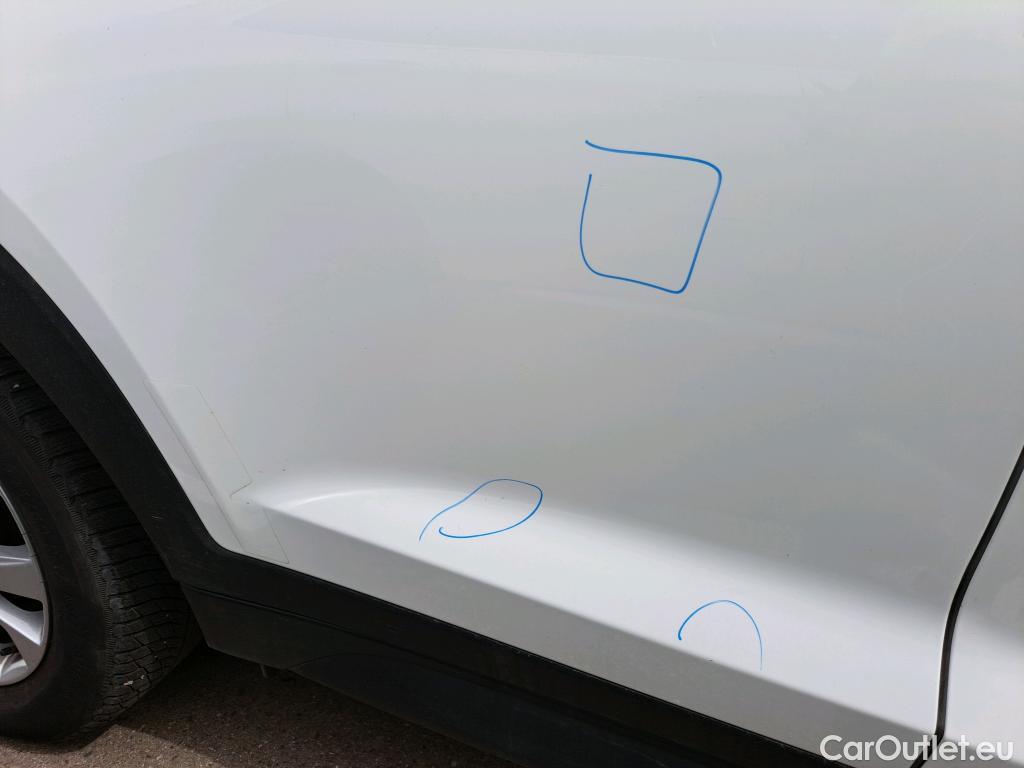  Hyundai  Tucson HYUNDAI  / 2018 / 5P / todoterreno 1.6 CRDI 85kW (116CV) 48V SLE 4X2(SP)(SL) #7