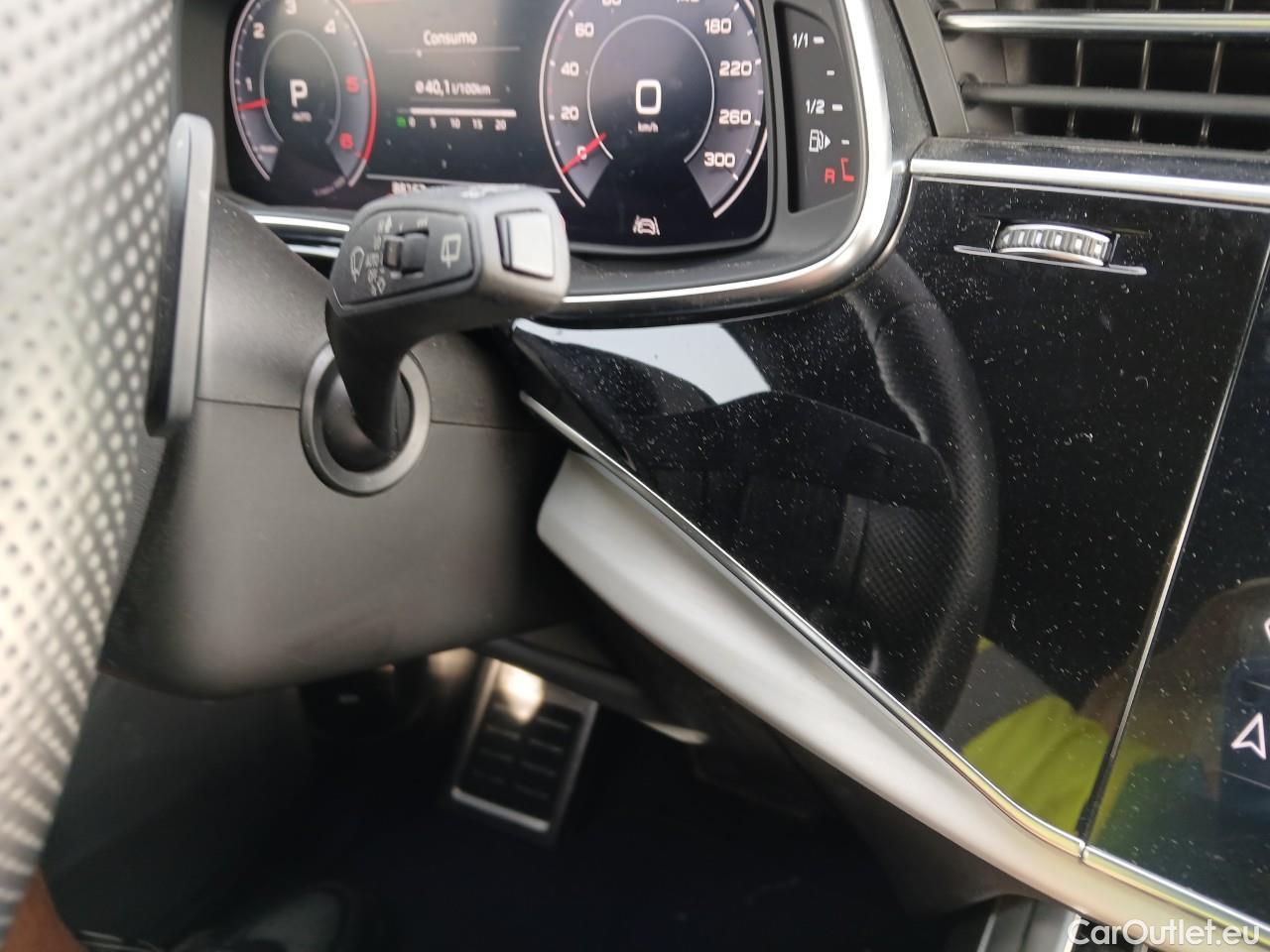  Audi  Q7 AUDI  / 2019 / 5P / todoterreno S line 50 TDI 210kW (286CV) quattro tip #1