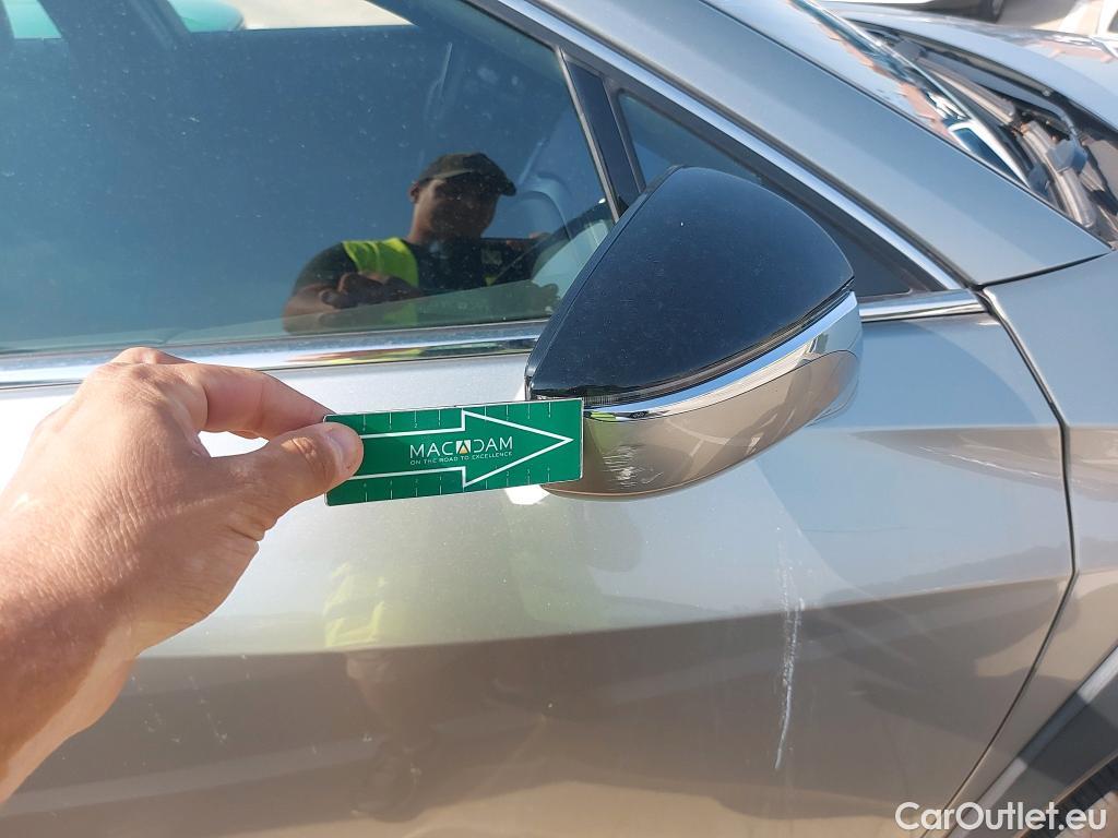  Lexus  UX LEXUS  / 2018 / 5P / todoterreno 2.0 250h Premium #32