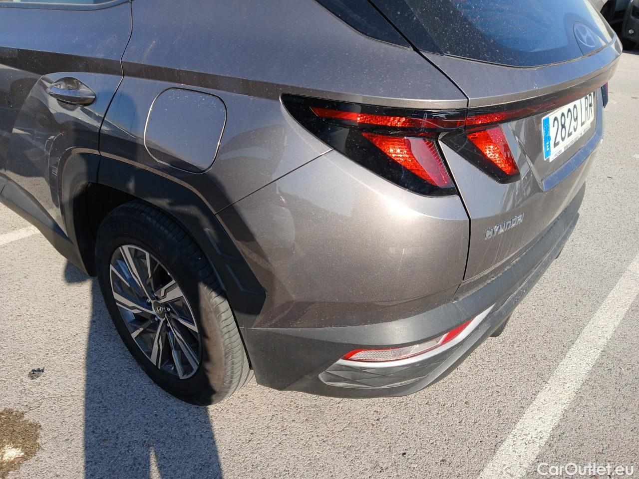  Land Rover  Discovery HYUNDAI Tucson / 2020 / 5P / todoterreno 1.6 CRDI 85kW (115CV) Klass #16