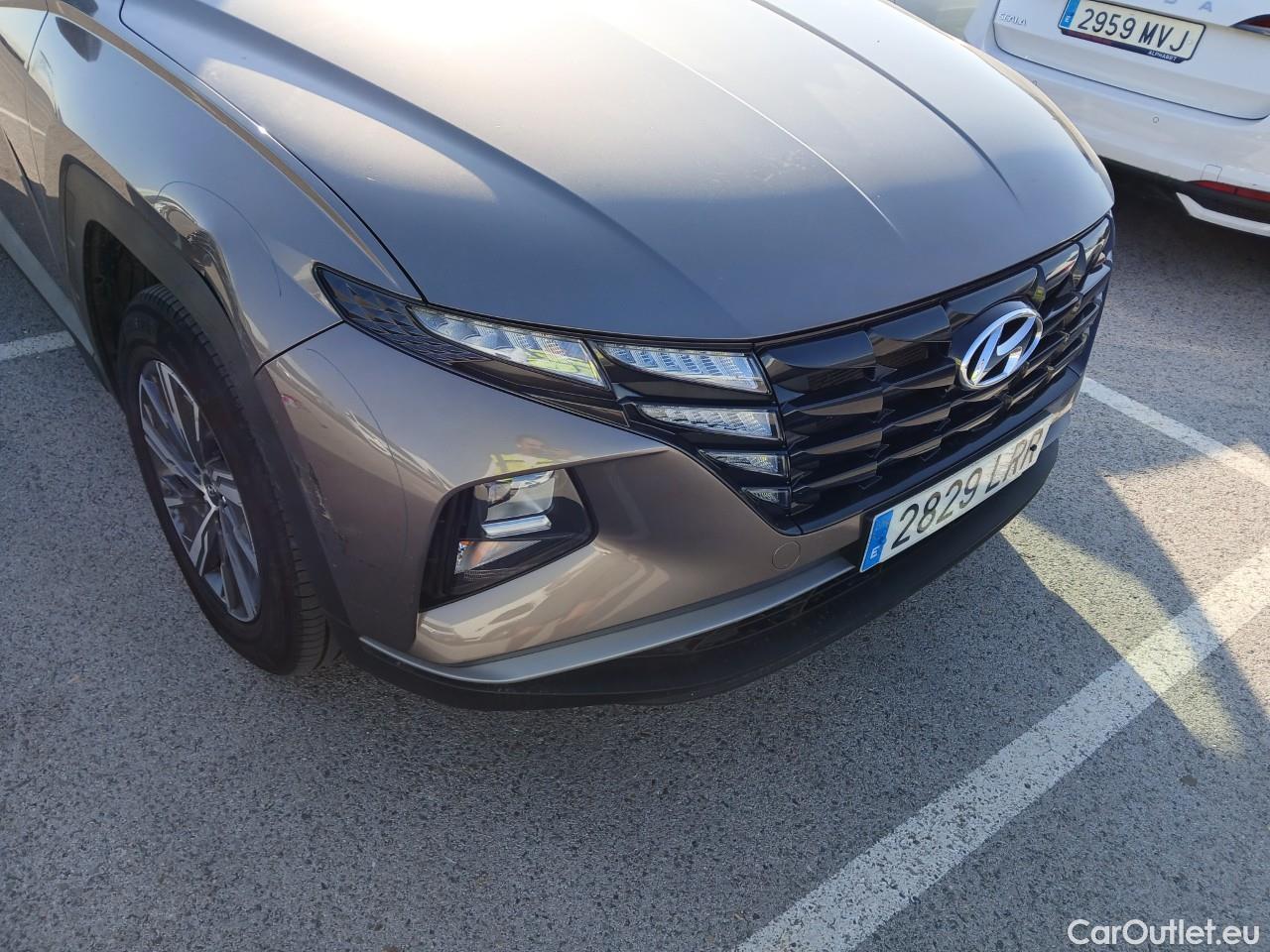  Land Rover  Discovery HYUNDAI Tucson / 2020 / 5P / todoterreno 1.6 CRDI 85kW (115CV) Klass #4