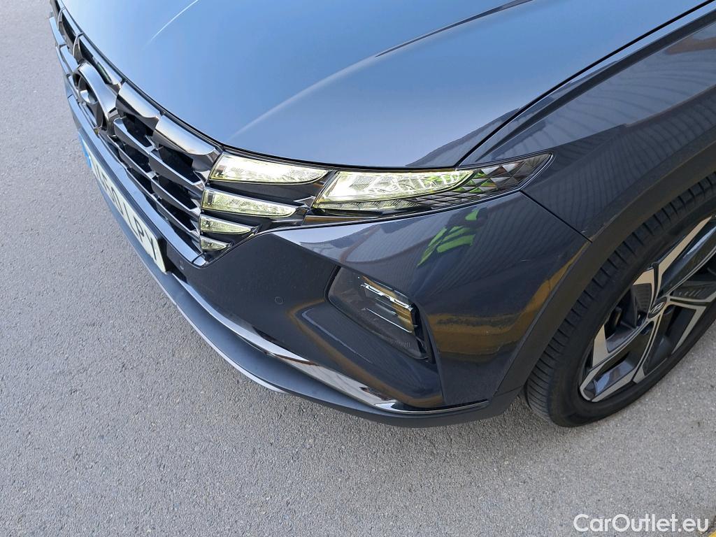  Hyundai  Tucson HYUNDAI  / 2020 / 5P / todoterreno 1.6 TGDI 169kW HEV Tecno Auto 2C #15