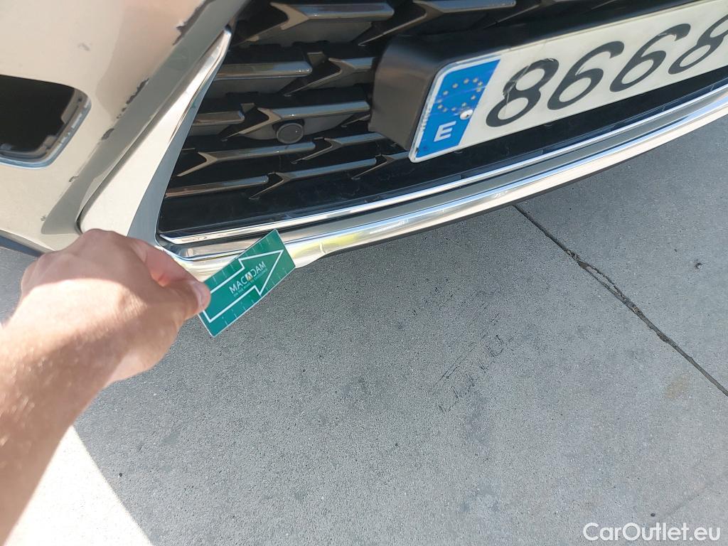  Lexus  UX LEXUS  / 2018 / 5P / todoterreno 2.0 250h Premium #4