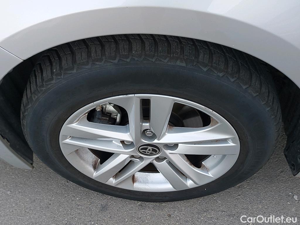  Toyota  Corolla TOYOTA  / 2019 / 5P / familiar 1.8 125H ACTIVE TECH E-CVT TOU SPORT #22