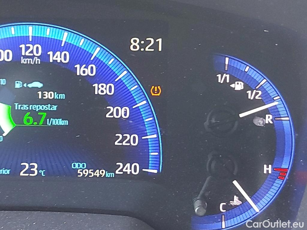  Toyota  Corolla TOYOTA  / 2019 / 5P / familiar 1.8 125H ACTIVE TECH E-CVT TOU SPORT #36