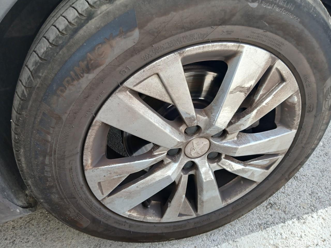  Peugeot  3008  Active Pack 1.5 HDi 130CV MT6 E6d #34