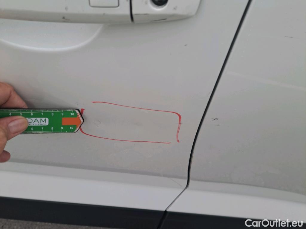  Nissan  Juke NISSAN  / 2019 / 5P / crossover DIG-T 84 kW (114 CV) 6M/T N-Connecta #2