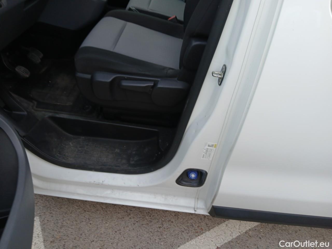  Opel  Vivaro OPEL  / 2019 / 4P / combi 1.5 Diésel 74kW (100CV) M Std Express #4